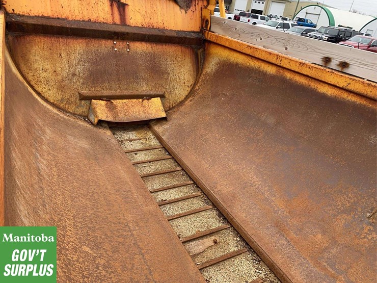 2009-international-workstar-7600-image-25