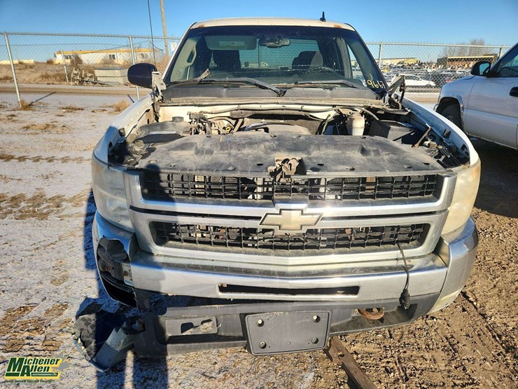 2008-chevrolet-silverado-2500hd-image-17