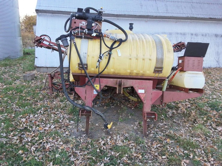 3pt-demco-sprayer,-400-gallons,-60ft-booms-image-2
