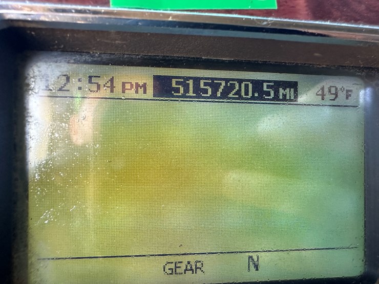 #33712-•-2011-mack-cxu-t/a-sleeper-truck-tractor-1m1aw09y5bm013138-image-84