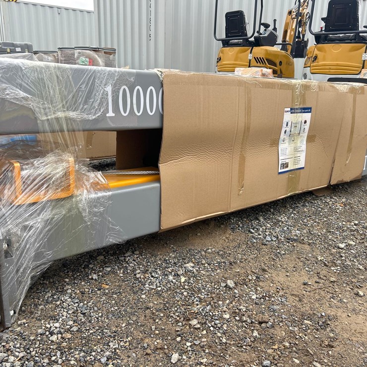 Unused IRTPL 10,000lb Two Post Car Lift