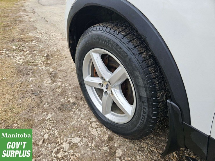 2017-ford-explorer-xlt-image-17