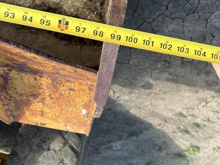 2004-caterpillar-928g-image-12