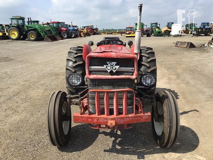 1973-massey-ferguson-135-image-5