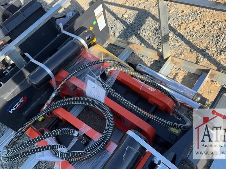 new-wig-hydraulic-concrete-breaker-image-2