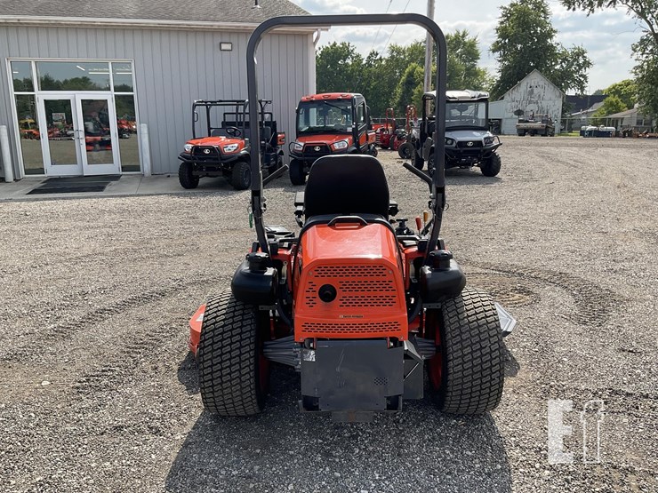 2017-kubota-zd1211-image-4