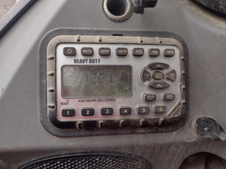 22-bobcat-t770-image-10