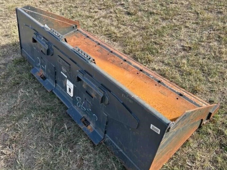 bobcat-86”-skid-steer-bucket-image-5