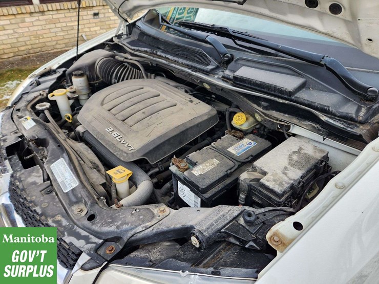 2013-dodge-grand-caravan-se-image-17