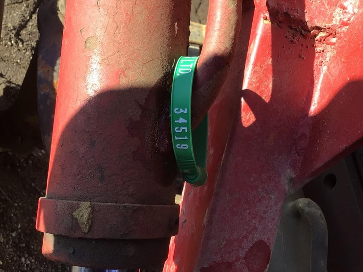 1971-david-brown-990-image-23