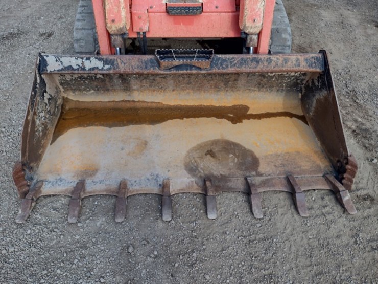 kubota-svl75-2-image-16