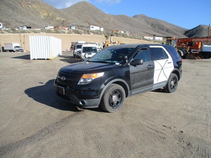 2014-ford-explorer-image-1