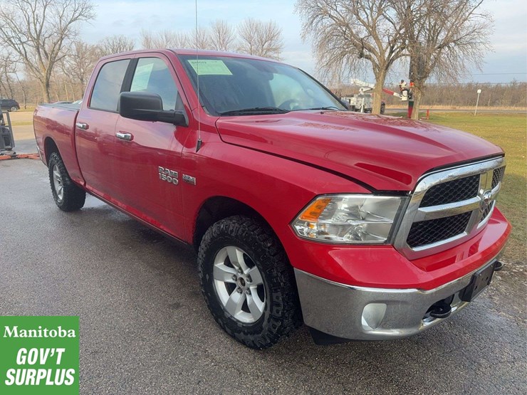 2016-dodge-1500-image-3