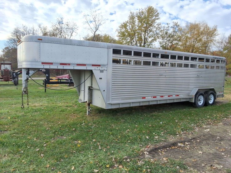2003-featherlite-aluminum-livestock-trailer,-24ft,-7ft-wide,-2-cut-gates,-gooseneck,-aluminum-floor,-14,000lb,-vin--4fg-l0242-74g066144-image-7