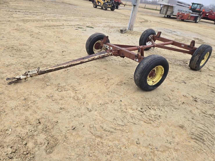 #5885-•-gehl-running-gear-image-2