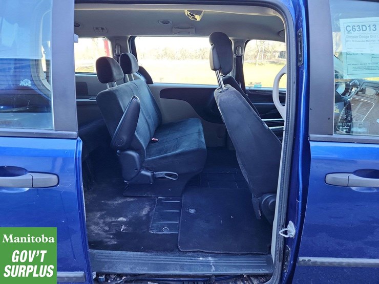 2013-dodge-grand-caravan-image-14