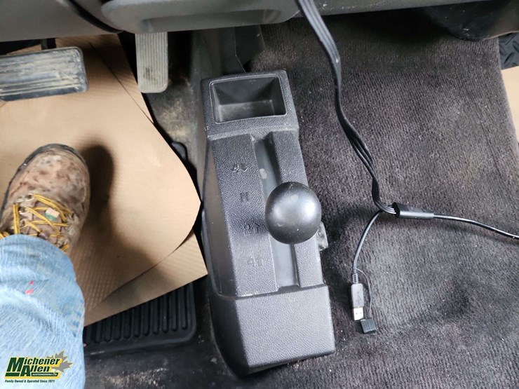 2010-gmc-sierra-1500-image-11