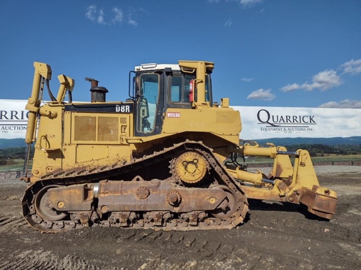 caterpillar-d8r-image-1