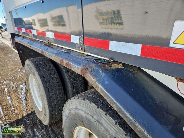 2009-international-workstar-7400-image-37