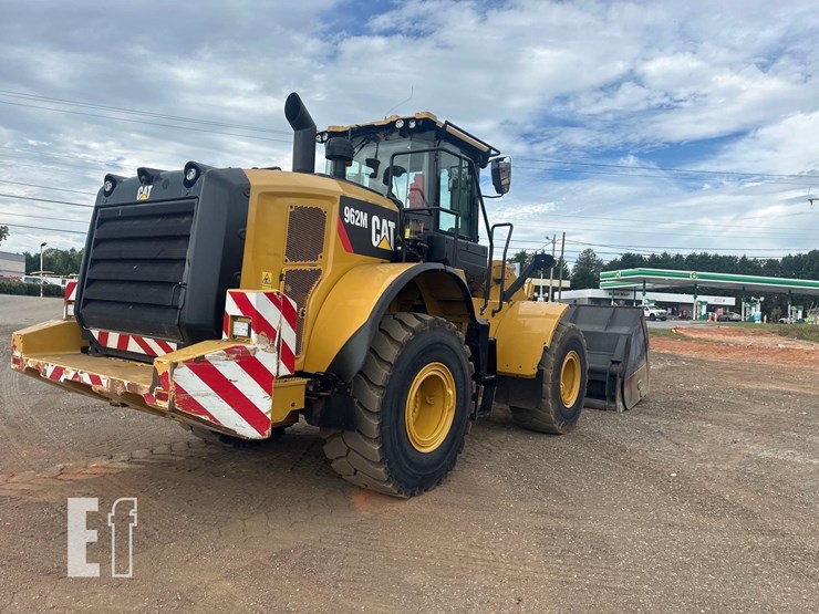 2020-caterpillar-962m-image-3