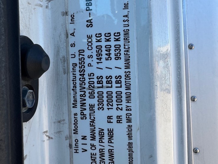 #265-•-2016-hino-338v-van-body-truck-image-32