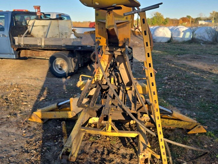 international-a-image-3