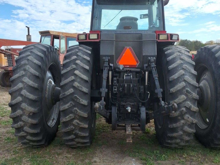 1992-case-ih-7150-image-11