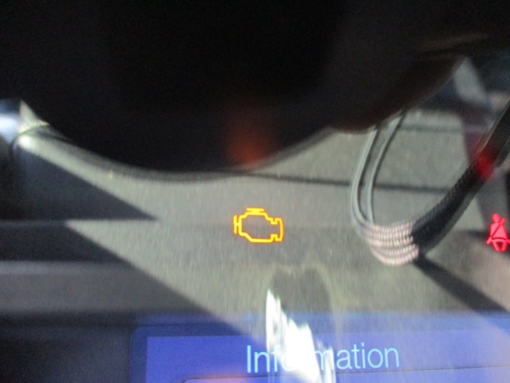 2014-ford-explorer-image-11