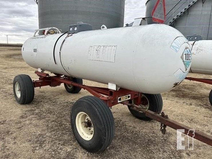 1000-gallon-anyhydrous-tank-(1)-35-image-4