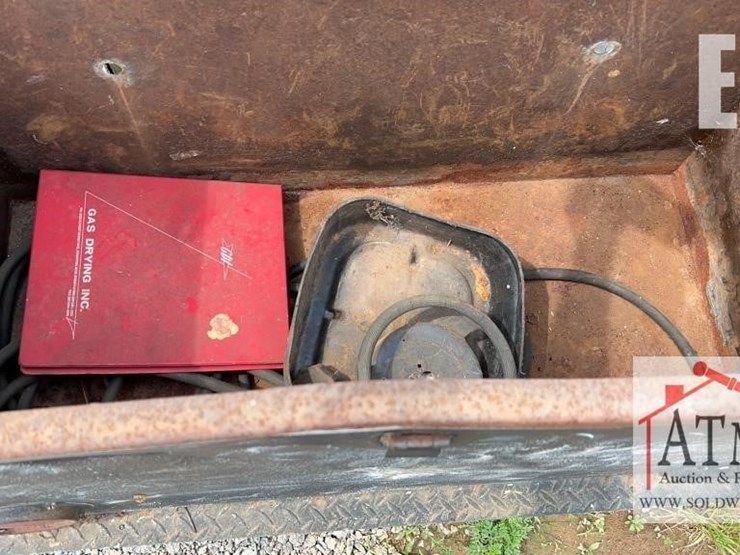 unknown-trailer-image-12