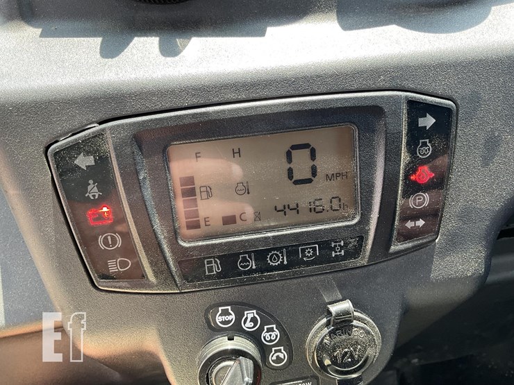 2021-kubota-rtv-x1100c-image-19