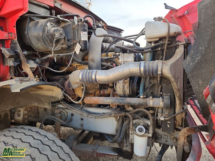 2002-sterling-lt9500-image-17