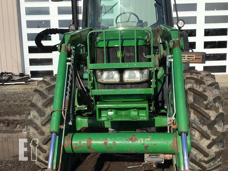 2004-john-deere-6320-image-12