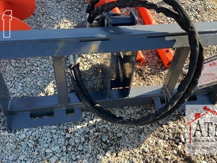 new-wig-auger-drive-&-bit---skidsteer-attachment-image-3