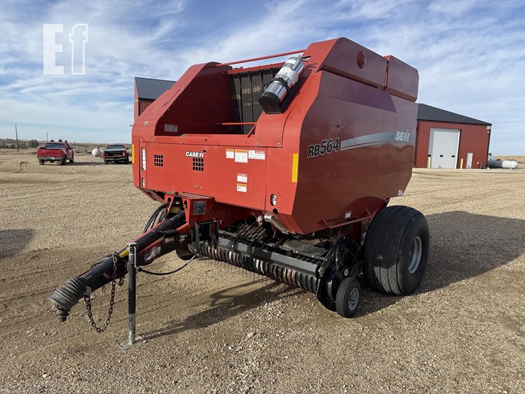 2013-case-ih-rb564-image-3