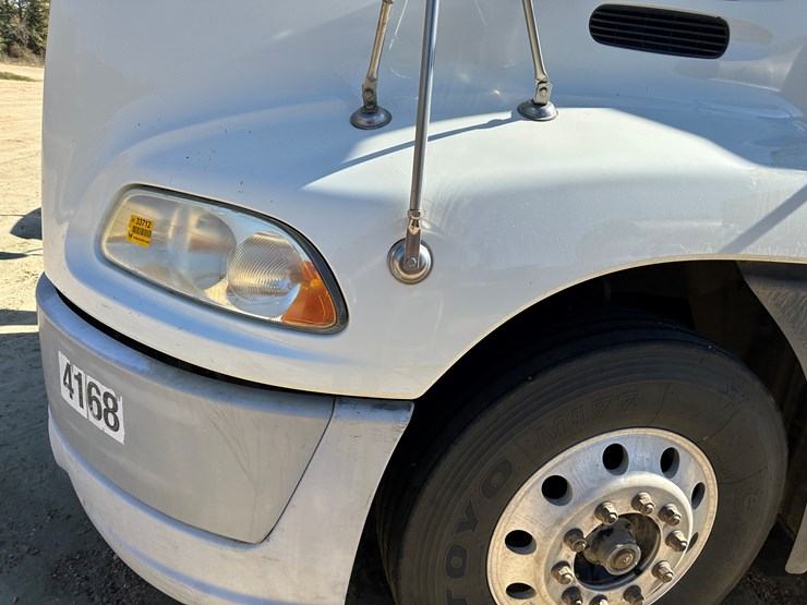 #33712-•-2011-mack-cxu-t/a-sleeper-truck-tractor-1m1aw09y5bm013138-image-35