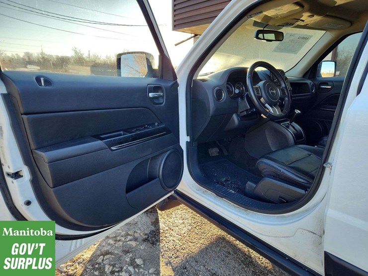 2014-jeep-patriot-image-8