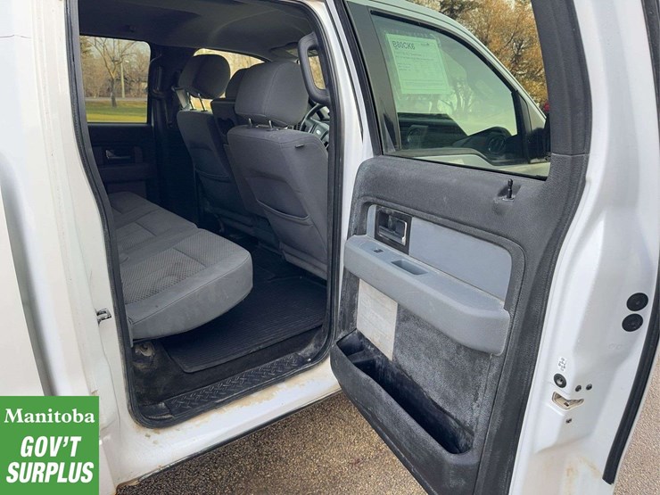 2012-ford-f150-xlt-image-23