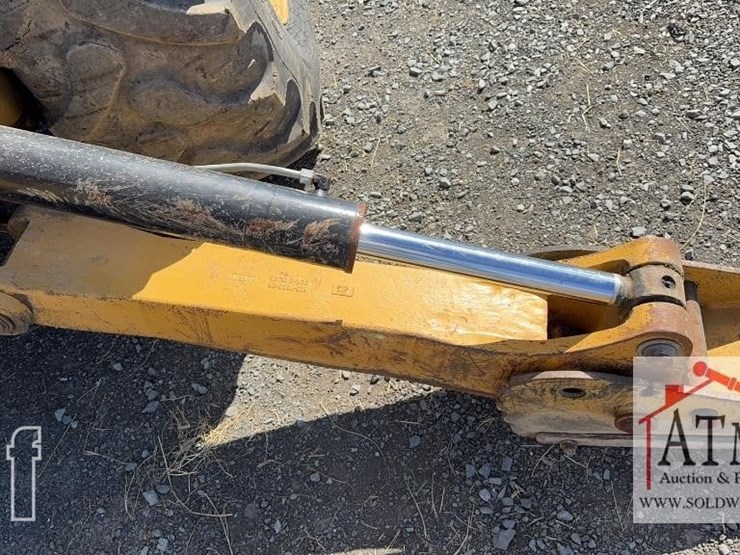 caterpillar-420f2-it-image-24