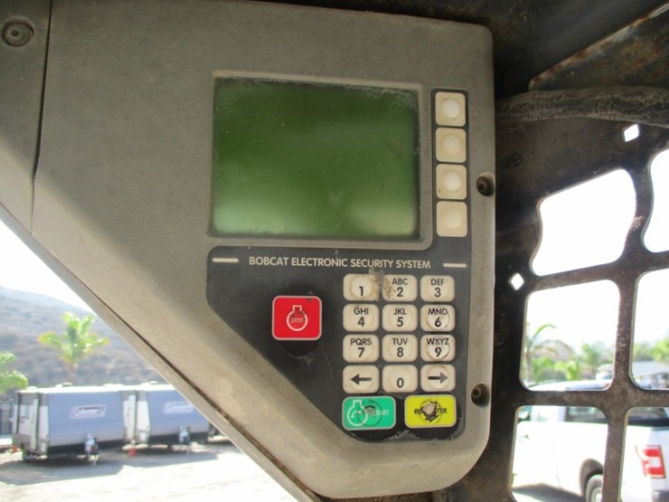 2006-bobcat-s250-image-7