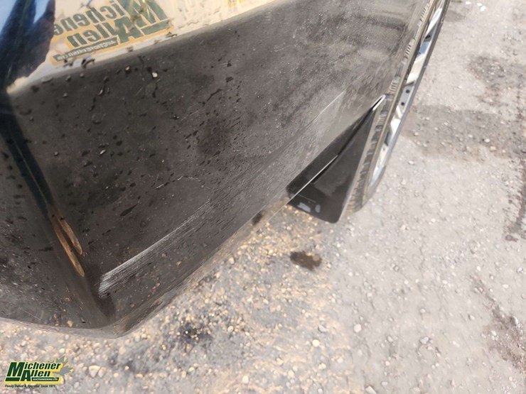 2018-chevrolet-tahoe-ltz-image-39