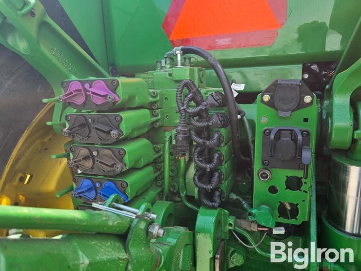2011-john-deere-8360r-image-20