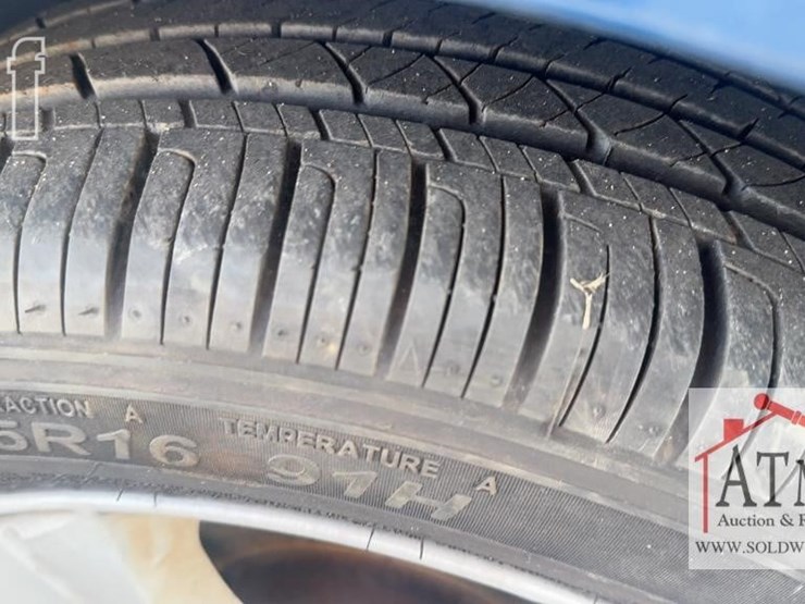 2010-hyundai-elantra-image-8