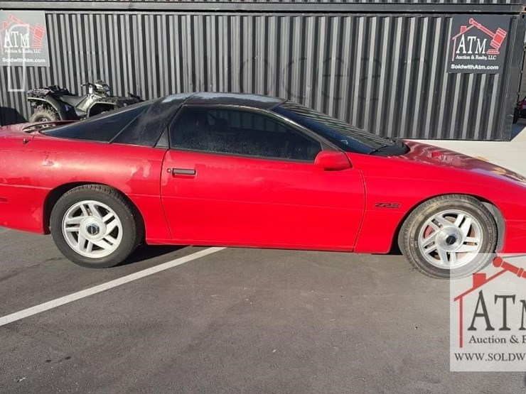 1997-chevrolet-camaro-z28-image-2