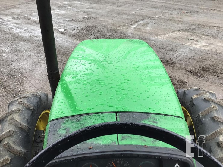 2004-john-deere-5220-image-10