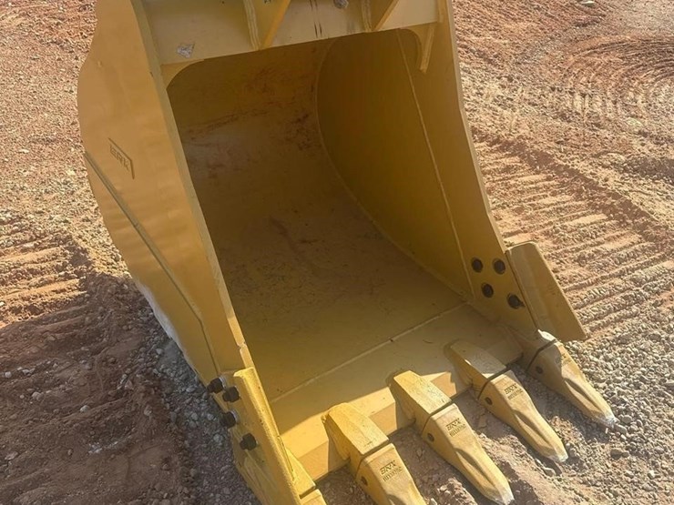 2021-caterpillar-313-image-11