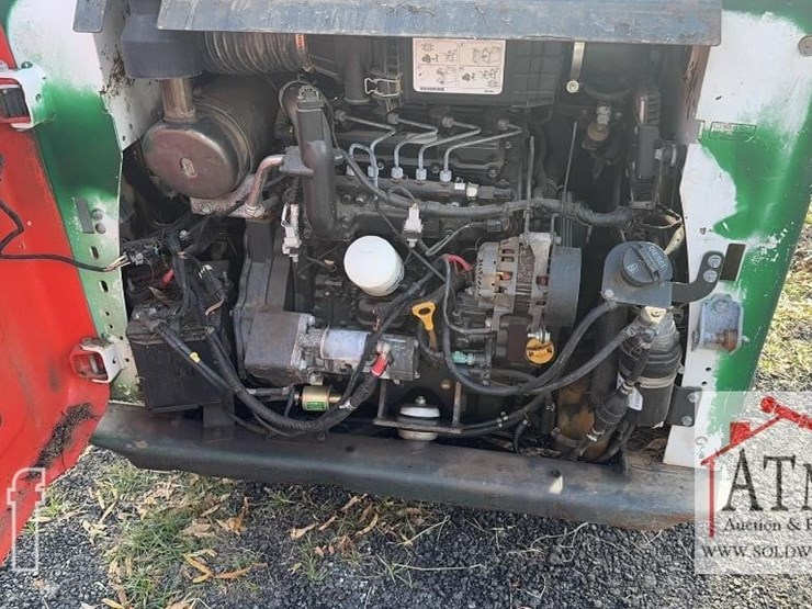 2016-bobcat-t590-image-17