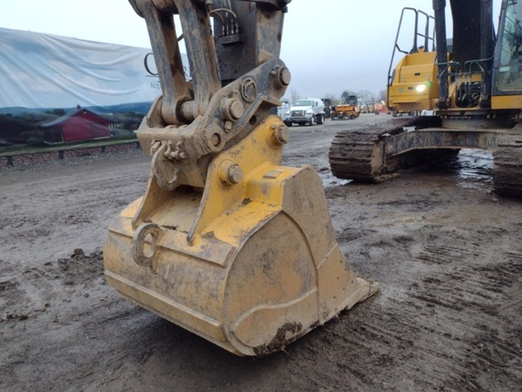 john-deere-300g-excavator-(qea-4079)-image-16