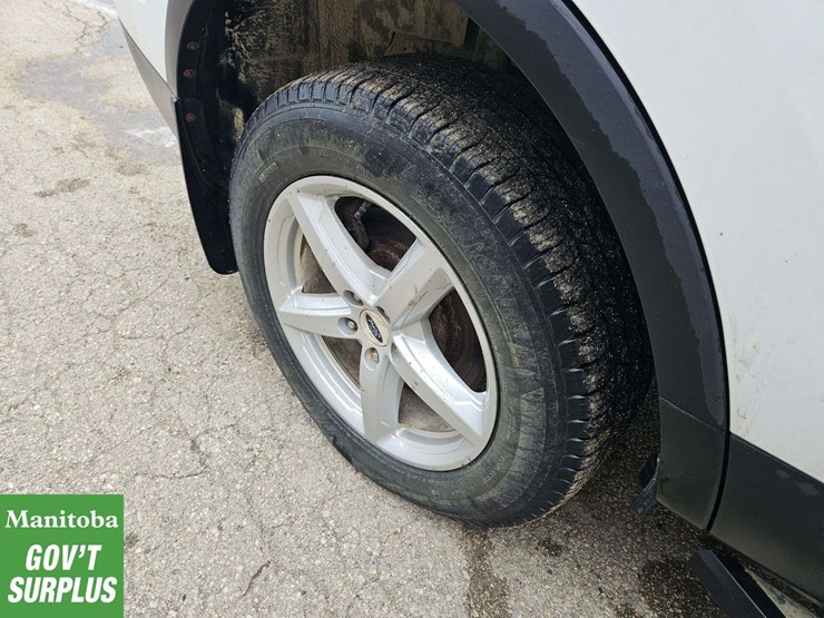 2017-ford-explorer-xlt-image-15