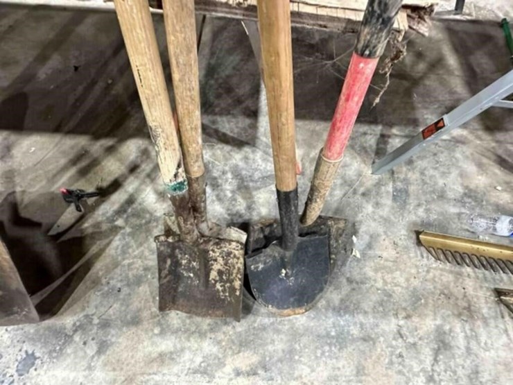 4-shovels-image-3